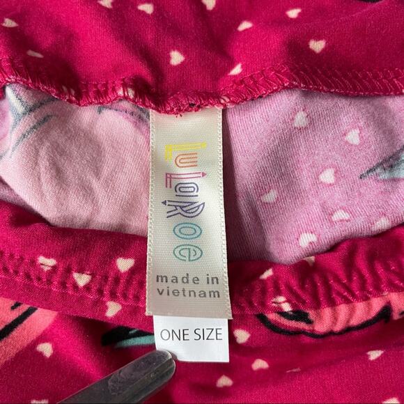 Lularoe Leggings Love Cupid Heart Arrow Shot Through The Heart Dots One Size - Picture 6 of 9